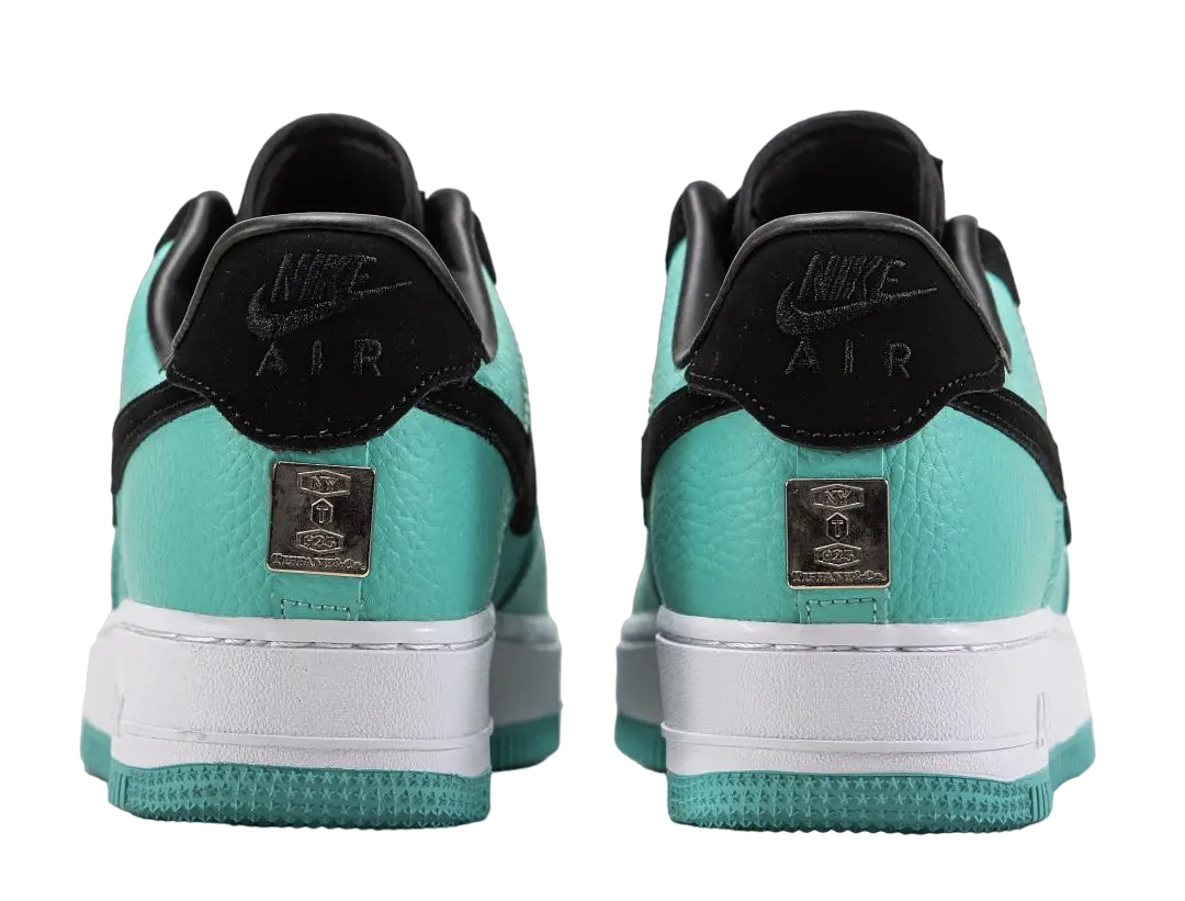 AIR FORCE 1 X TIFFANY & CO