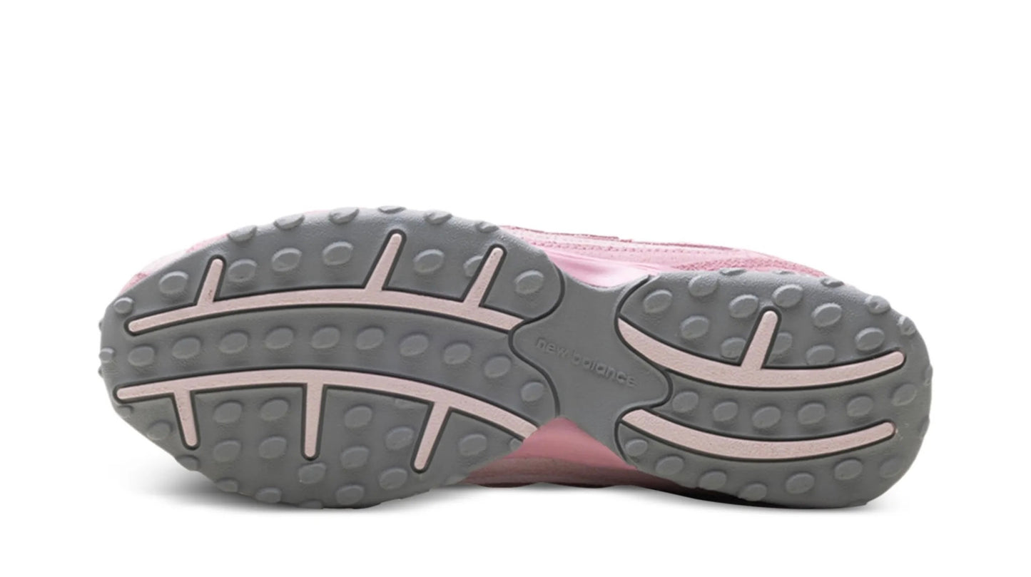 NEW BALANCE 204L PASTEL PINK