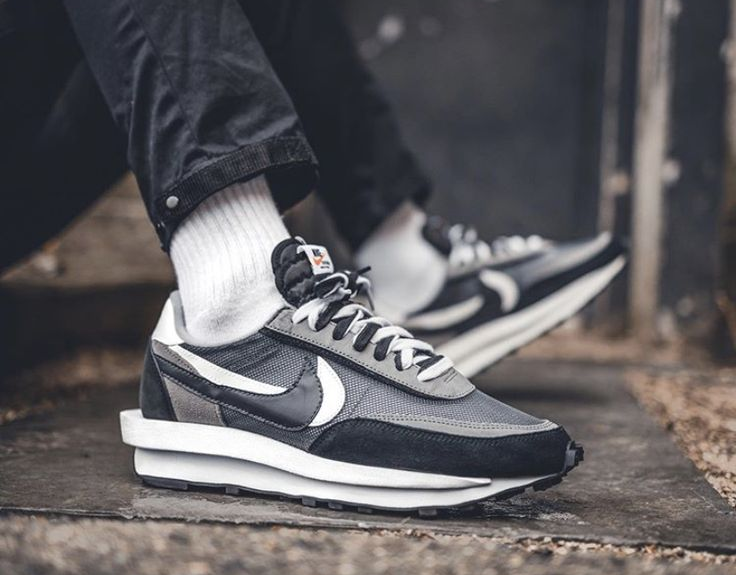 NIKE LD WAFFLE X SACAI BLACK