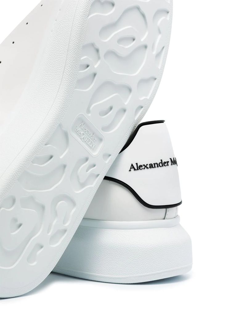 ALEXANDER MCQUEEN OVERSIZED