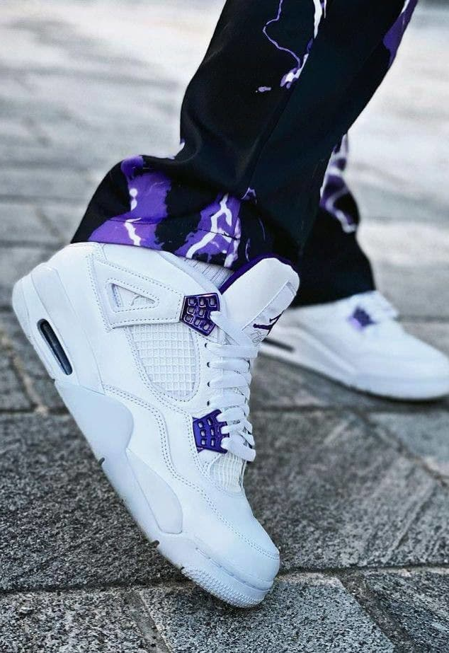 AIR JORDAN 4 PURPLE METALLIC