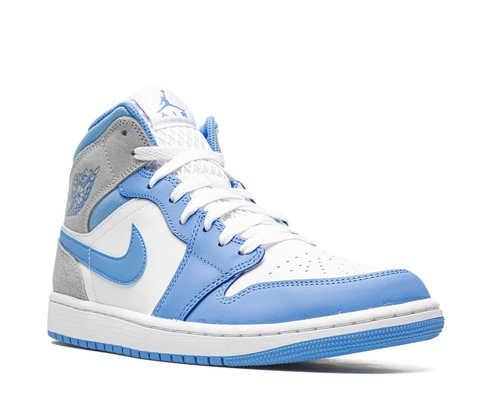 AIR JORDAN 1 MID SE BLUE UNIVERSITY GREY