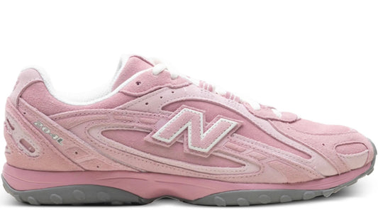 NEW BALANCE 204L PASTEL PINK