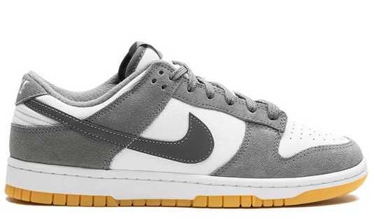 NIKE DUNK LOW SMOKE GREY GUM