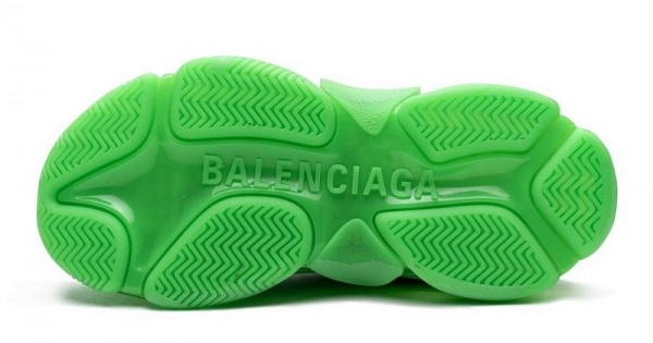 BALENCIAGA TRIPLE S NEON VERDE