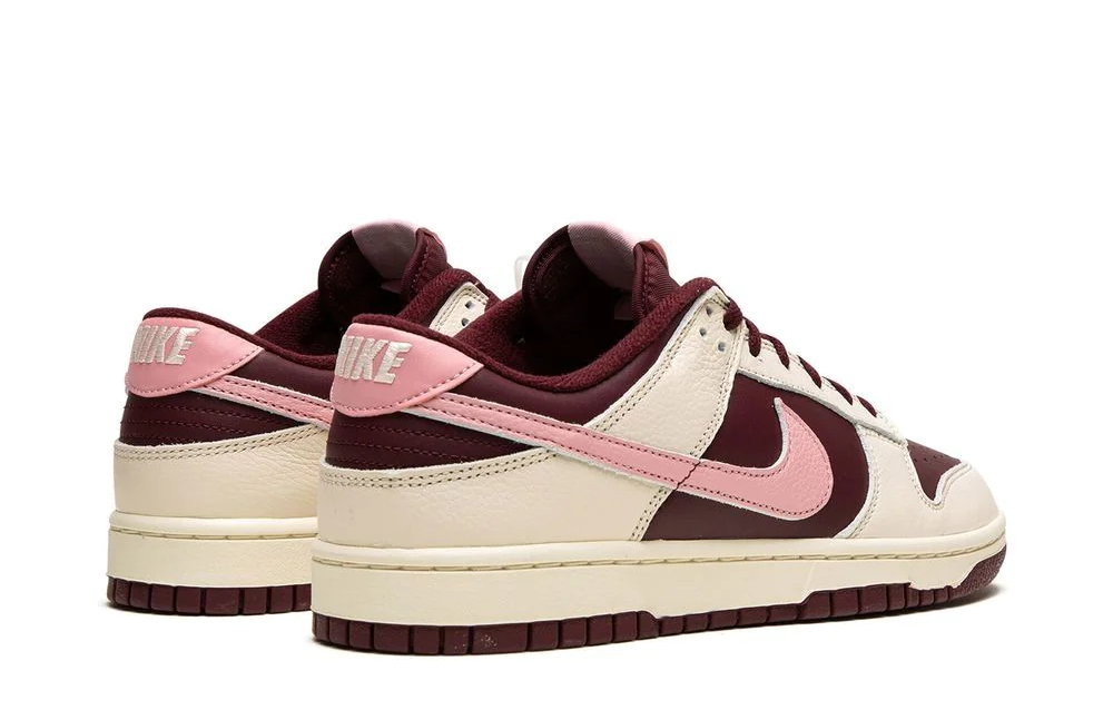 NIKE DUNK LOW RETRO PRM VALENTINE'S DAY
