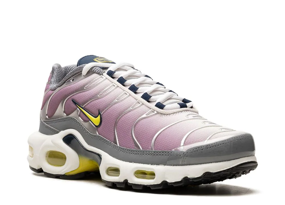 NIKE AIR MAX PLUS "VIOLET DUST"