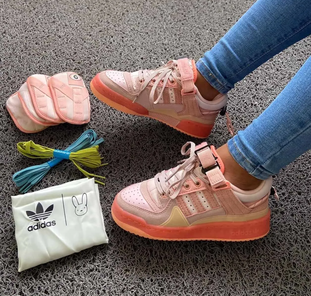 ADIDAS FORUM BAD BUNNY PINK EASTER EGG