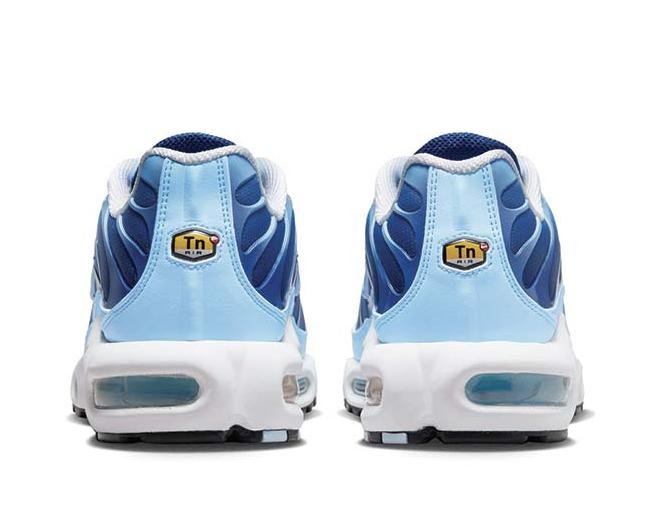 NIKE AIR MAX PLUS "UNIVERSITY BLUE"