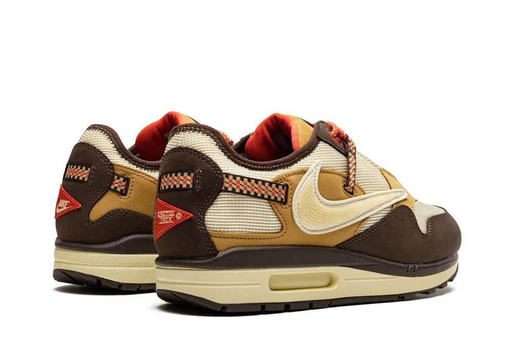 NIKE AIR MAX 1 X TRAVIS SCOTT CJ BAROQUE BROWN